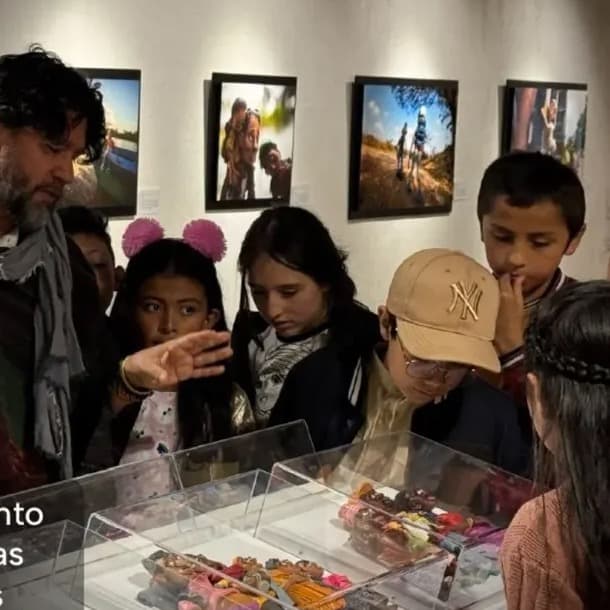 Recorrido Guiado: Exposición Refugiados y Migrantes en América